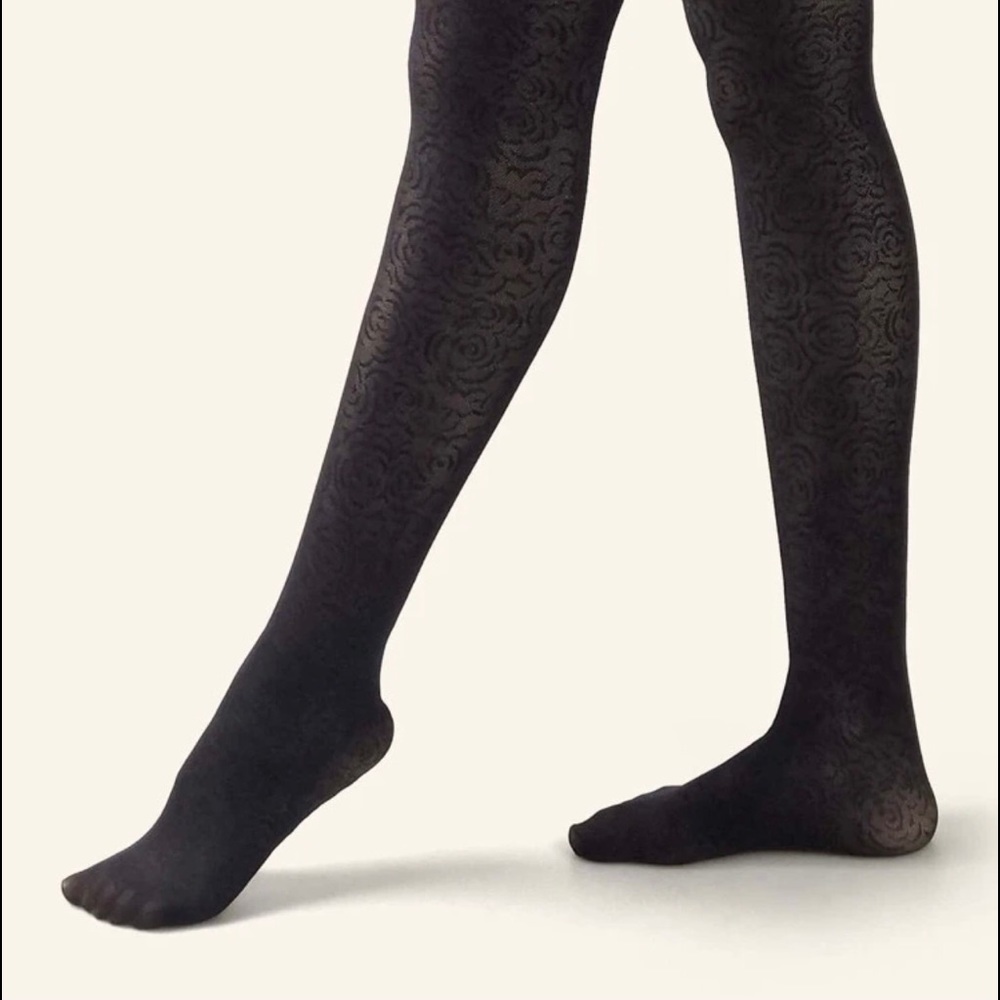 Beautiful Flower Pattern Mesh Tight - Picture 2 of 4